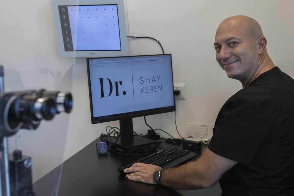 מומחה אוקולופלסטיקה - ד"ר שי קרן